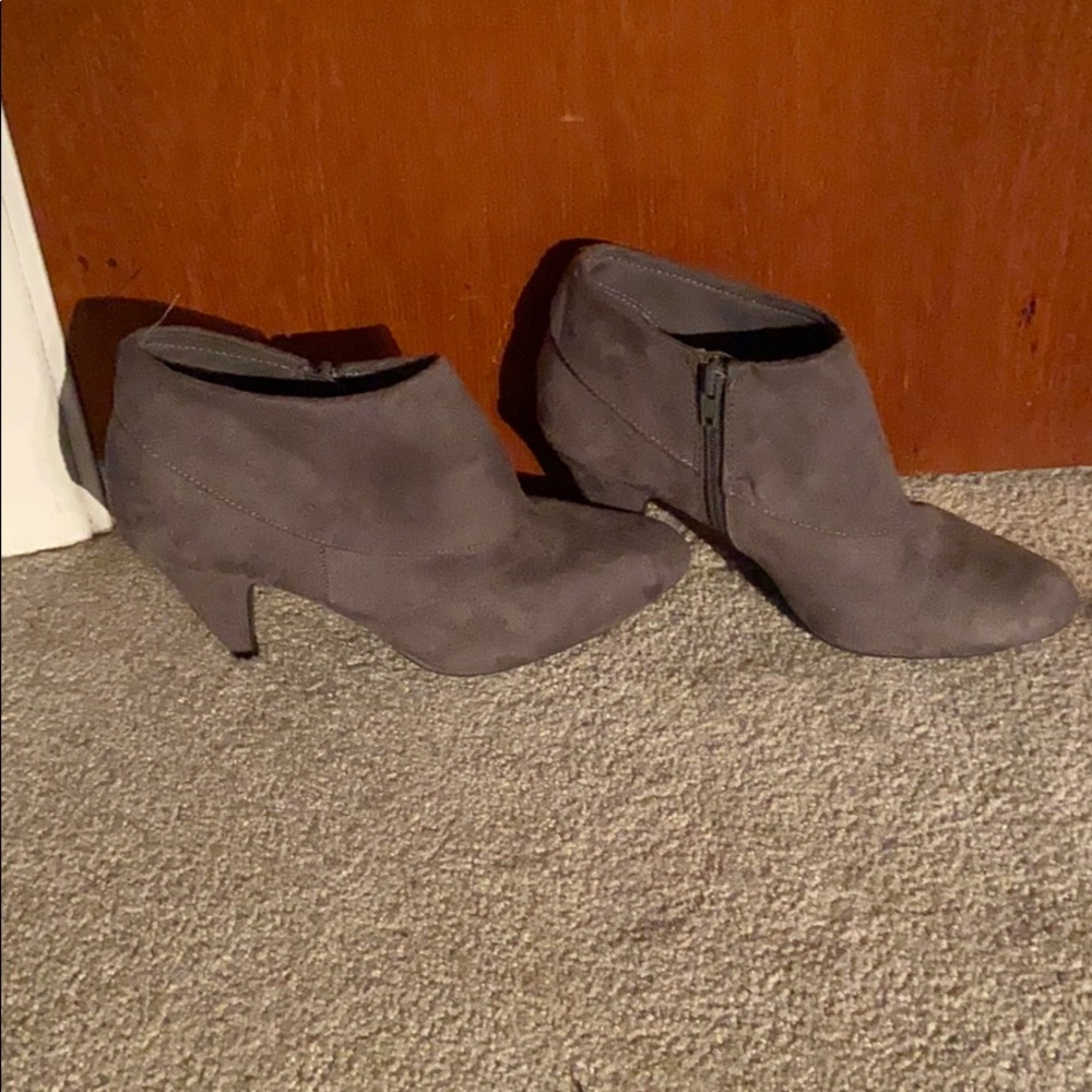 Ankle boots